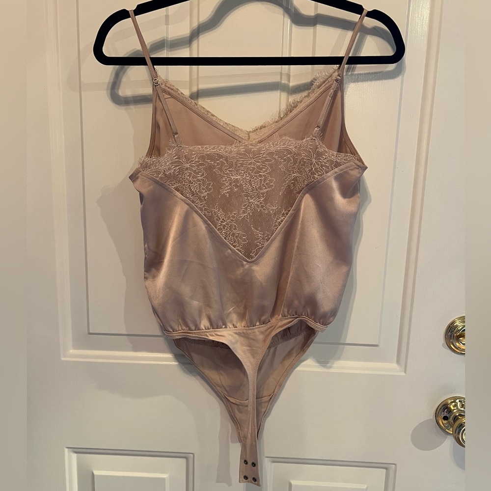 Abercrombie Silk Body Suit, champagne, Small - Picture 3 of 3